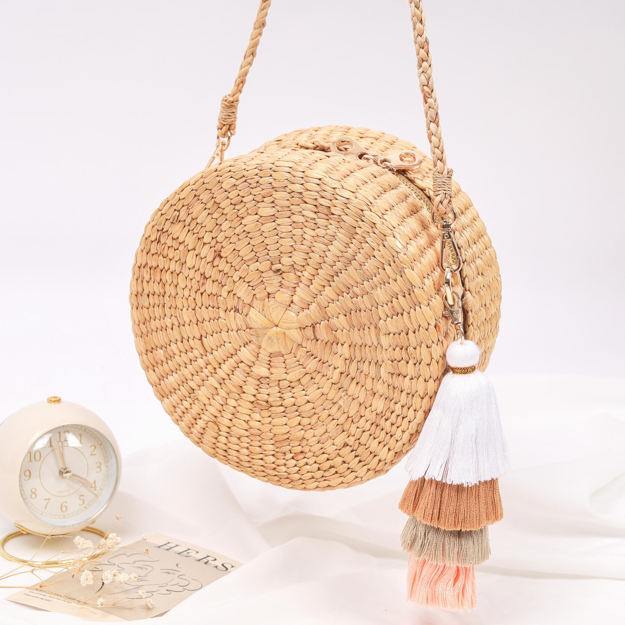 ENMAIN Round Rattan Bag for Women Straw Bag Handwoven Beach Bohemian  Shoulder Purse, 2-style, One Size : Amazon.in: Shoes & Handbags